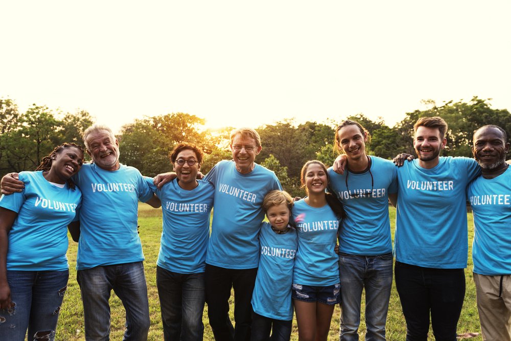 volunteer-social-worker